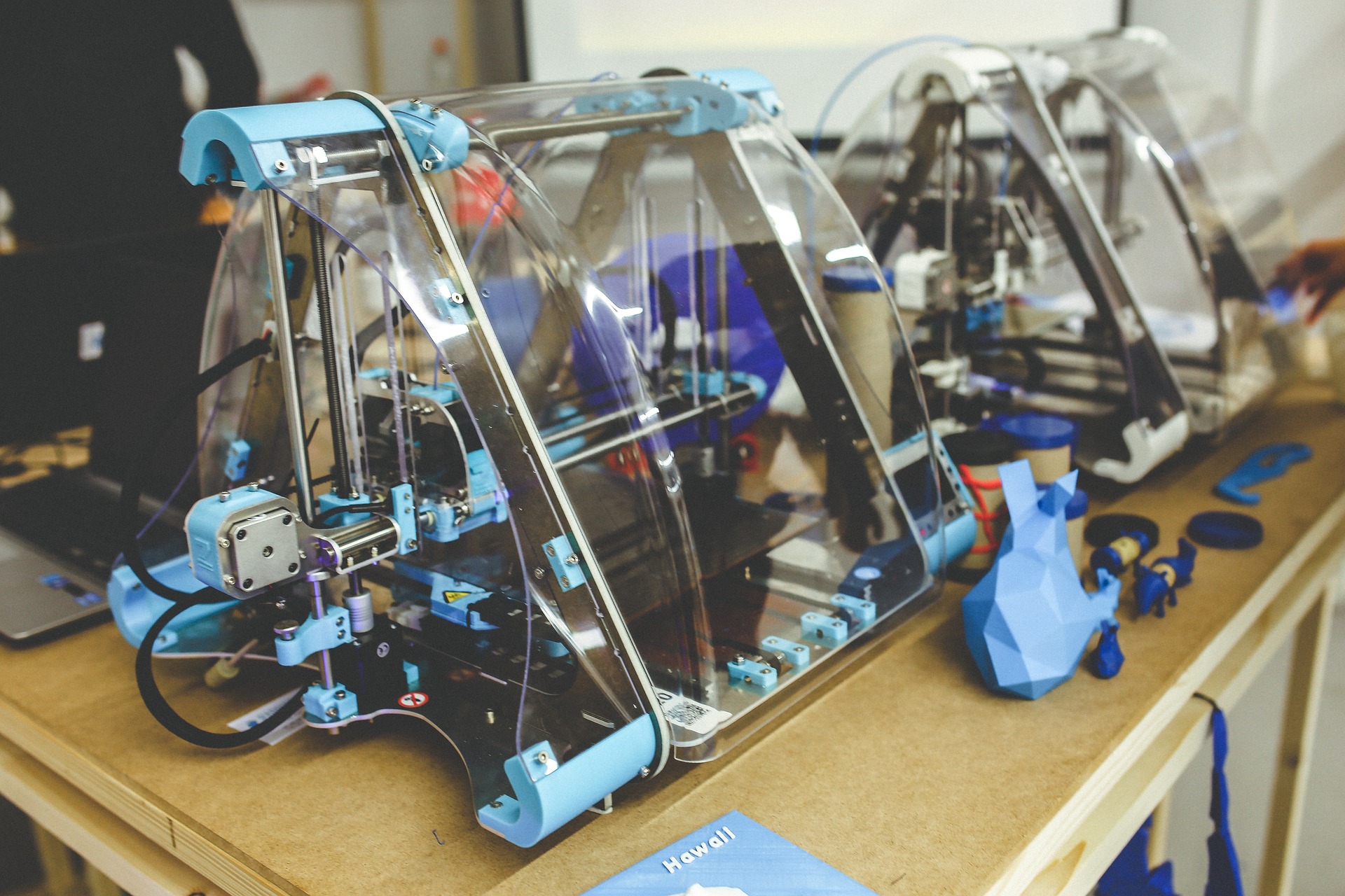 Which technology is used in  plastic manufacturing in 2026, injection molding and blow molding technology yeah.